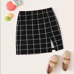 Girls Skirt!